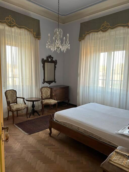 La Finestra Sulle Mura ลุคคา ภายนอก รูปภาพ